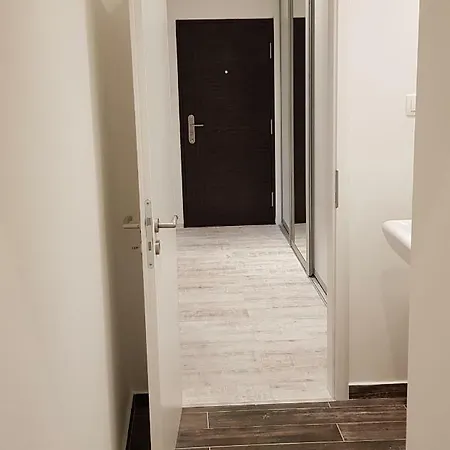 Budget 4 Lägenhet
